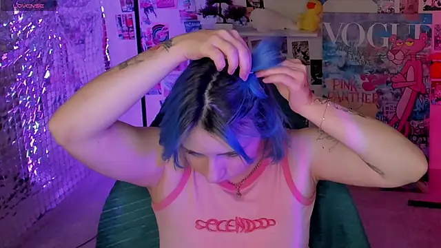 Penny Stanley online show from 11/06/25, 02:12