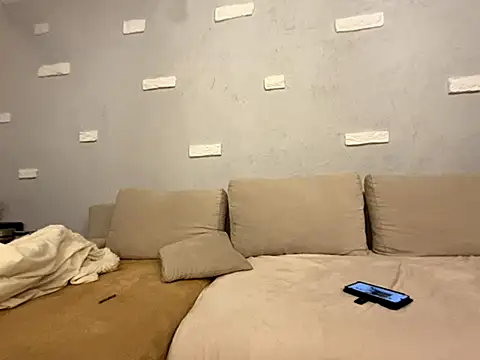 Snapshot of Big_Boob_Gang chatting on 10/08/25, 08:50 Big Boob Gang online show from 10/08/25, 08:50