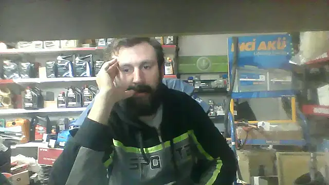 vihand22 online show from 09/29/25, 07:13