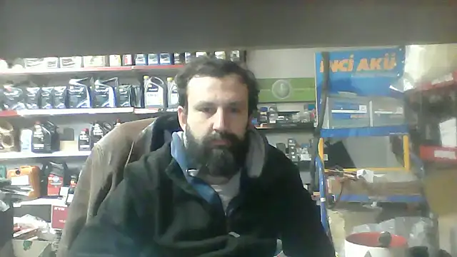 vihand22 online show from 10/15/25, 06:46