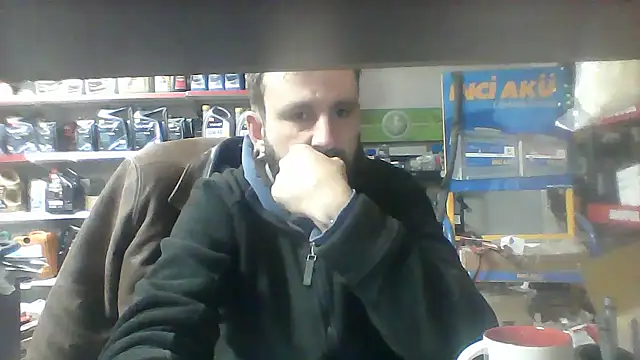 vihand22 online show from 10/20/25, 07:31