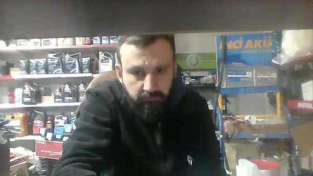 vihand22 online show from 10/22/25, 06:57