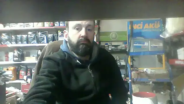 vihand22 online show from 10/23/25, 06:34