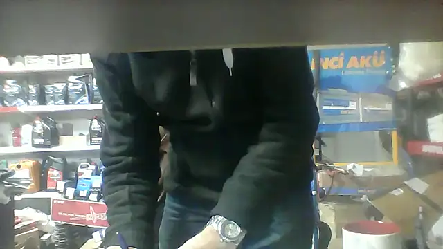 vihand22 online show from 10/24/25, 07:27