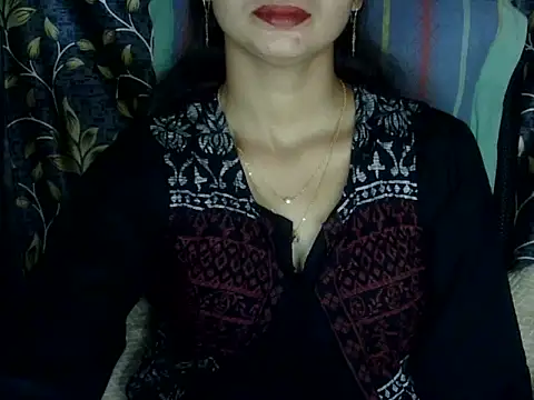 Snapshot of Rahat_S chatting on 11/05/25, 04:45 Rahat S online show from 11/05/25, 04:45