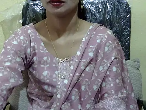 Snapshot of Rahat_S chatting on 11/12/25, 04:46 Rahat S online show from 11/12/25, 04:46