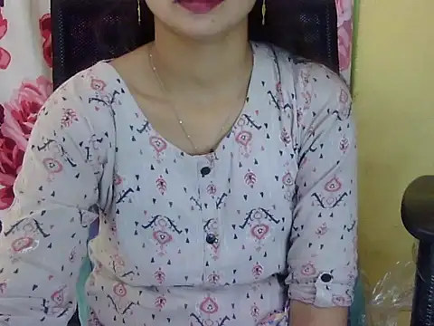 Snapshot of Rahat_S chatting on 11/21/25, 07:18 Rahat S online show from 11/21/25, 07:18