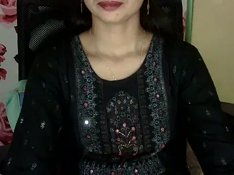 Snapshot of Rahat_S chatting on 11/23/25, 07:19 Rahat S online show from 11/23/25, 07:19