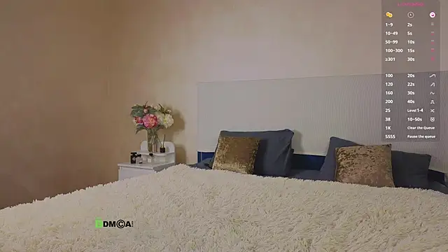 Snapshot of _sophielov chatting on 12/16/25, 11:37 sophielov online show from 12/16/25, 11:37