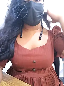 BeautyGirl sara online show from 10/05/25, 07:50