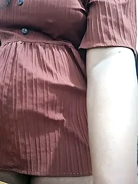 Snapshot of BeautyGirl_sara chatting on 11/06/25, 04:46 BeautyGirl sara online show from 11/06/25, 04:46