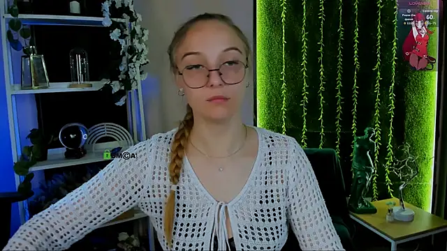 keylas moan online show from 06/30/26, 02:29