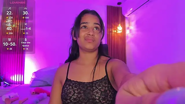 zoe evans5 online show from 10/20/25, 11:43