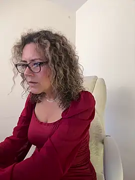 Paty chic online show from 06/17/26, 02:40