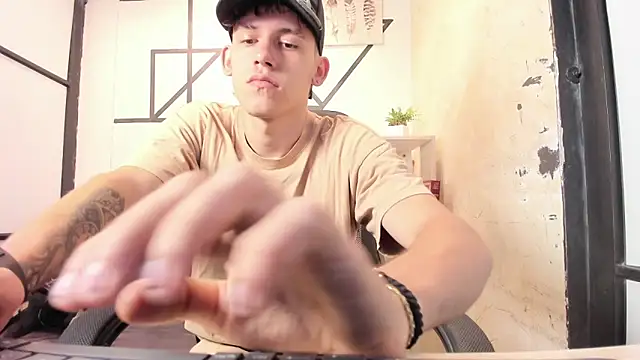 mikebenefleck 1 online show from 09/12/25, 12:38