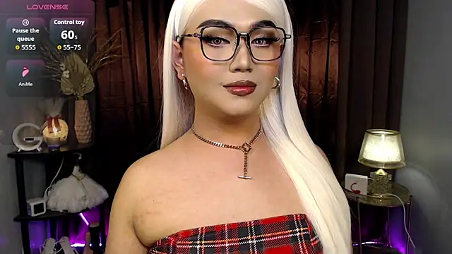 Kayiejuan 69 online show from 09/16/25, 02:40