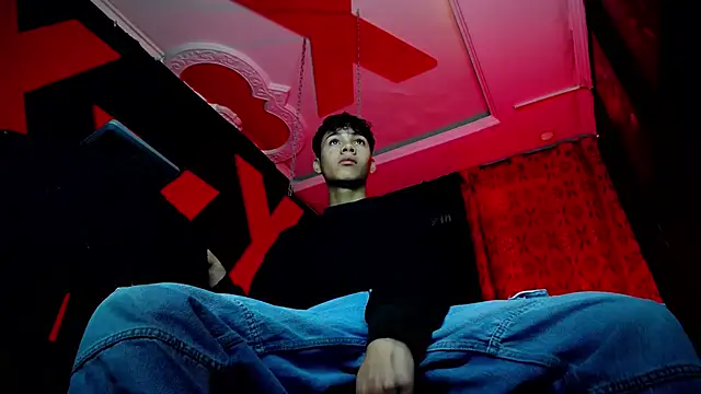 SemerHott online show from 09/19/25, 01:45