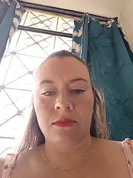 Hannah-colx online show from 06/25/26, 04:00