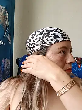 Hannah-colx online show from 07/03/26, 04:02