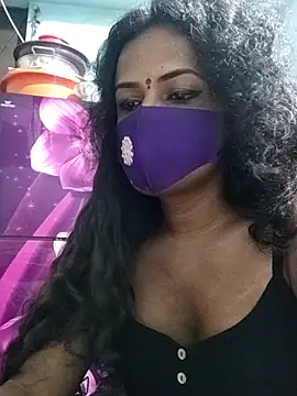 Snapshot of Anikaislam chatting on 09/29/25, 08:35 Anikaislam online show from 09/29/25, 08:35