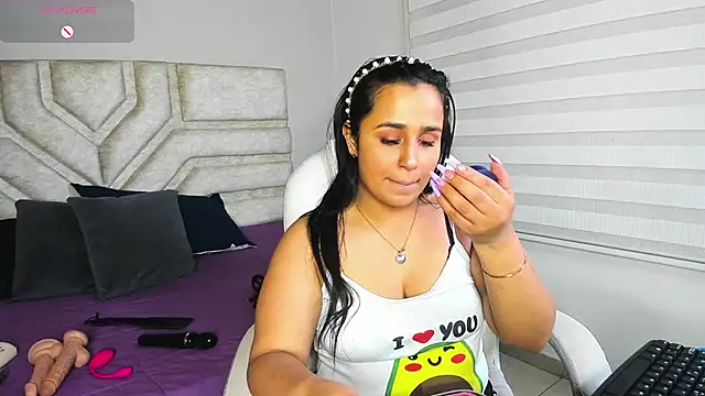  adahara queen online show from 09/16/25, 04:02