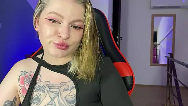 Mia Kamp online show from 09/23/25, 02:53