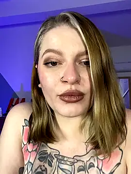 Mia Kamp online show from 10/19/25, 05:57