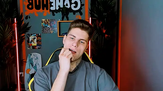 JackWolw online show from 09/17/25, 11:56