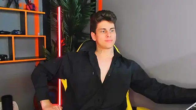 JackWolw online show from 10/08/25, 10:07