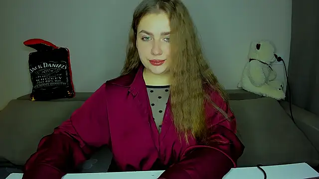 yourgem   online show from 09/22/25, 07:16