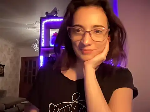 Tomiriss online show from 09/20/25, 01:50