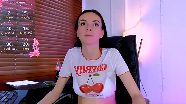 AuroraHans1 online show from 09/25/25, 09:18