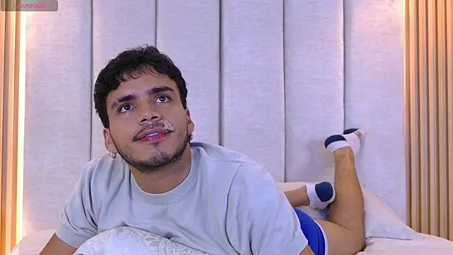 AlexanderJordan online show from 10/13/25, 09:48