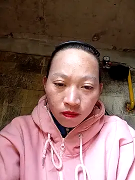 tcm-cute online show from 12/17/25, 05:13