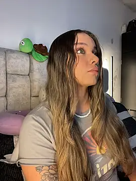 AnnyLopezzz  online show from 05/27/26, 04:09
