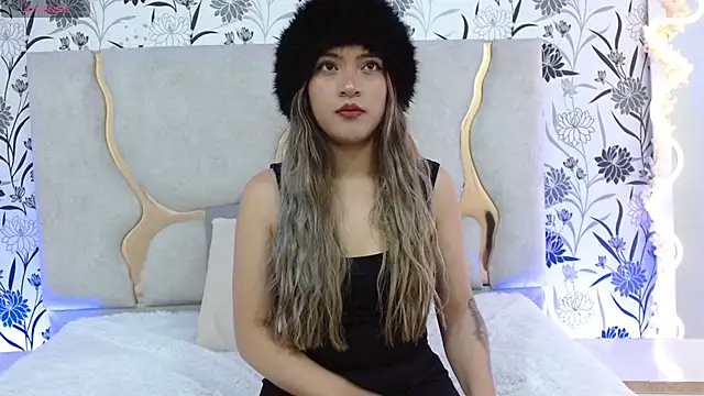 Snapshot of Hanaa_tay chatting on 10/04/25, 11:41 Hanaa tay online show from 10/04/25, 11:41