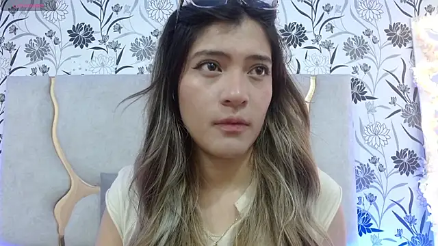 Snapshot of Hanaa_tay chatting on 10/09/25, 11:52 Hanaa tay online show from 10/09/25, 11:52