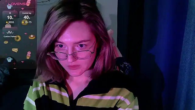 cute1stranger online show from 09/09/25, 11:43
