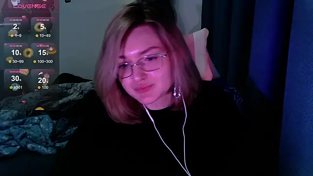 cute1stranger online show from 09/17/25, 02:19