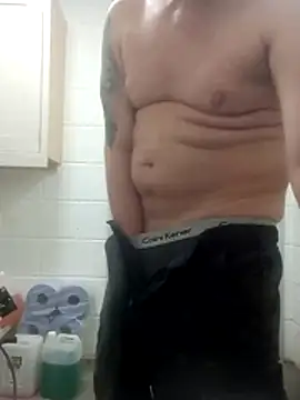 Snapshot of phil4fun4 chatting on 11/18/25, 04:22 phil4fun4 online show from 11/18/25, 04:22