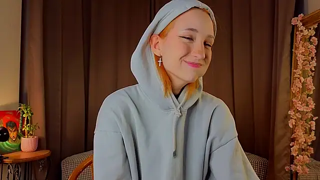 MaryroseRoeder online show from 10/19/25, 02:45