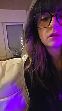 Snapshot of CornetDeGlace chatting on 11/09/25, 07:34 CornetDeGlace online show from 11/09/25, 07:34