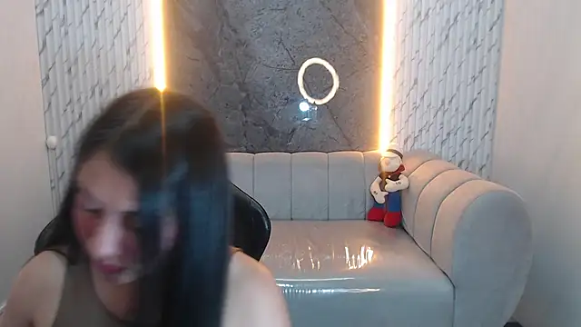 Ivony18 b online show from 10/19/25, 03:07