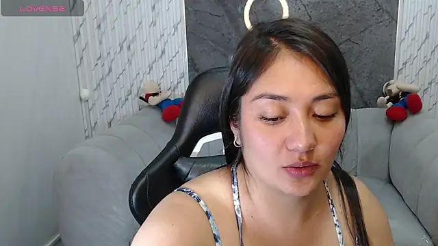 Ivony18 b online show from 12/14/25, 03:17