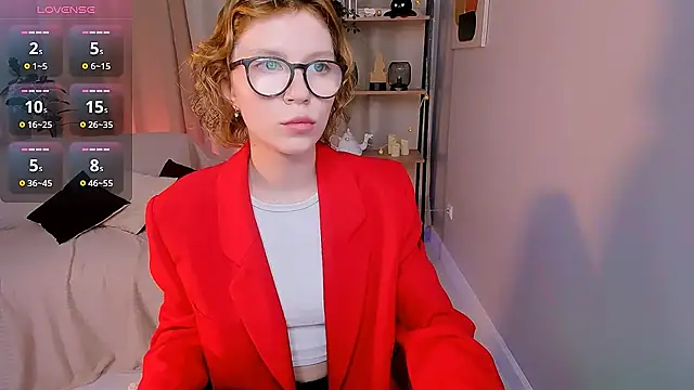 Peachy Carrie online show from 09/11/25, 06:13