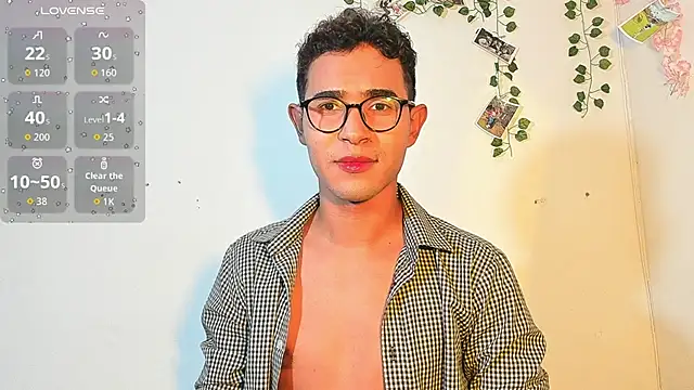 cute sammy 1 online show from 10/01/25, 09:43