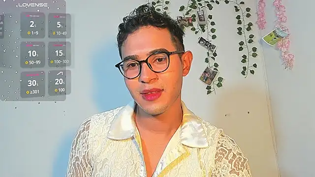 cute sammy 1 online show from 10/02/25, 10:22