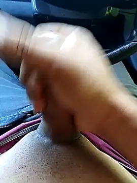 Snapshot of Alexandrevictor69 chatting on 10/03/25, 02:58 Alexandrevictor69 online show from 10/03/25, 02:58