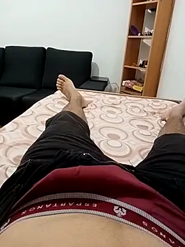 Snapshot of Alexandrevictor69 chatting on 10/07/25, 05:32 Alexandrevictor69 online show from 10/07/25, 05:32