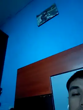 Snapshot of Exotic19cm chatting on 11/10/25, 06:56 Exotic19cm online show from 11/10/25, 06:56